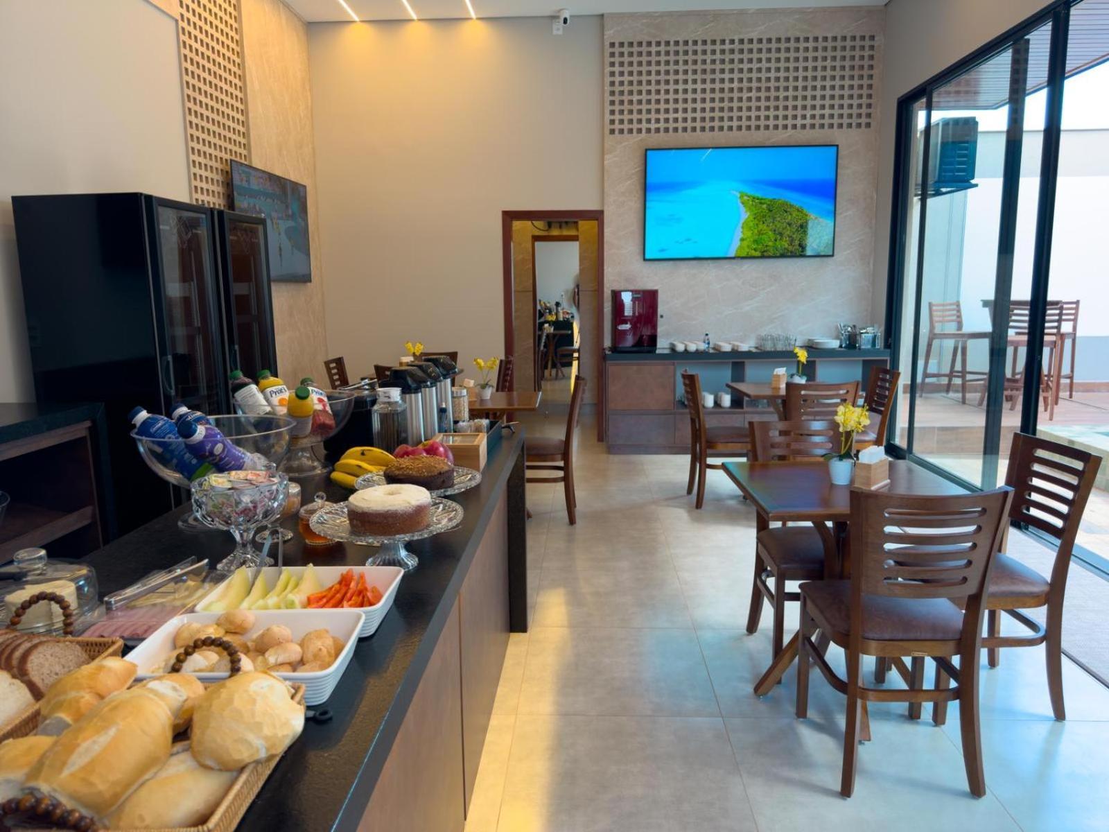 Ondara Flat Hotel Andradina Екстер'єр фото