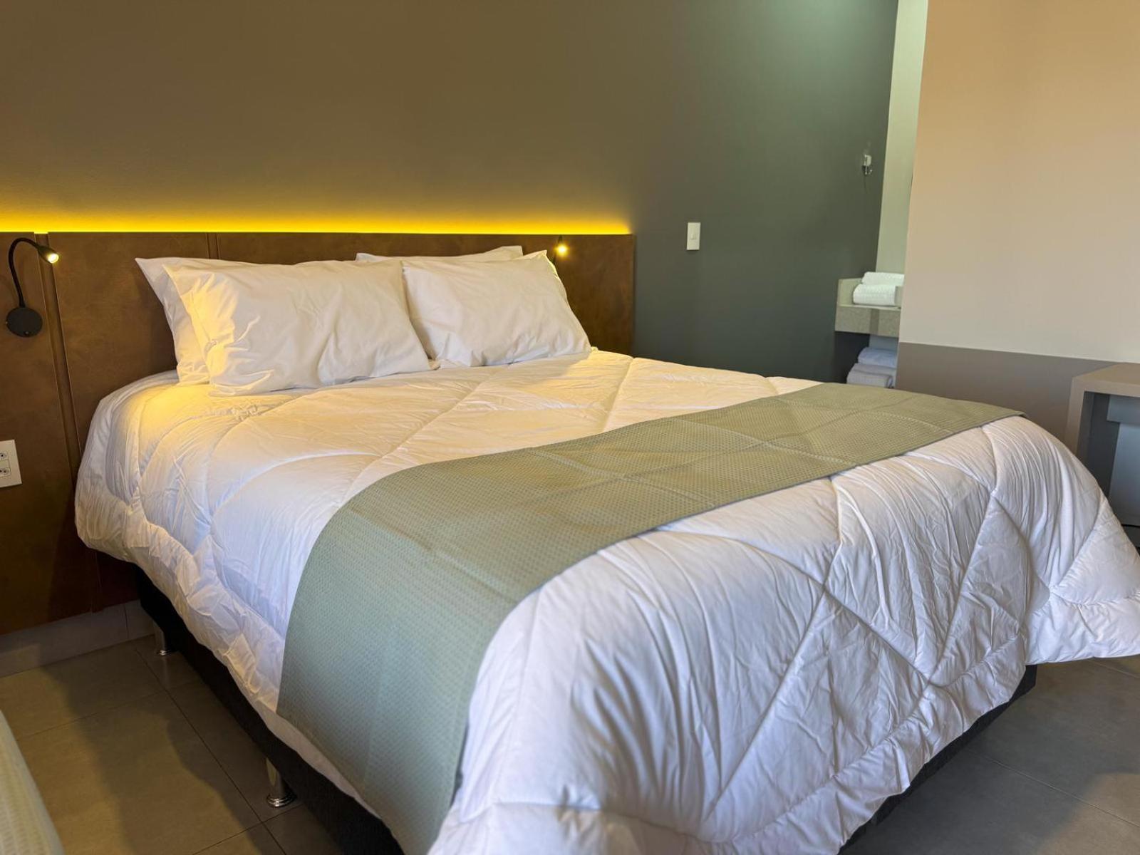 Ondara Flat Hotel Andradina Екстер'єр фото